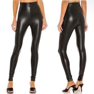 Commando NWT Perfect Control Faux Leather
Leggings in Black Size XL